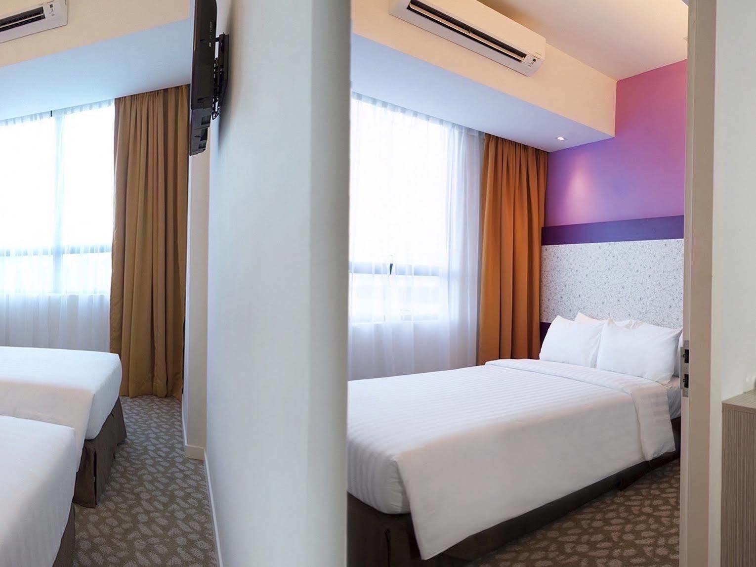 Holiday Inn Express & Suites Johor Bahru By Ihg Exterior foto